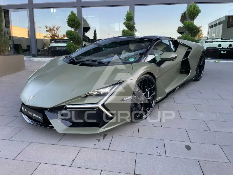 2026 Lamborghini Revuelto