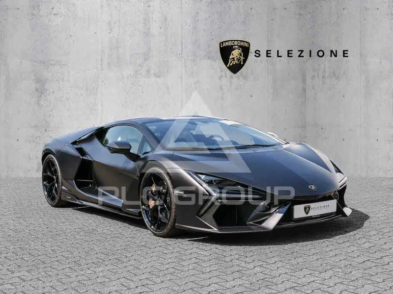 2026 Lamborghini Revuelto