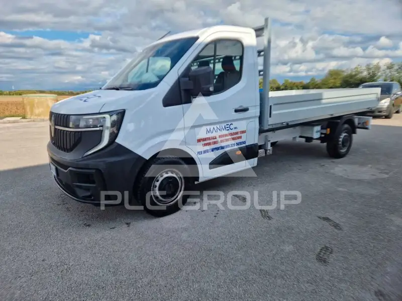 2026 Renault Master