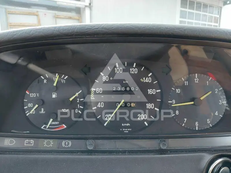 1983 Mercedes Benz 230