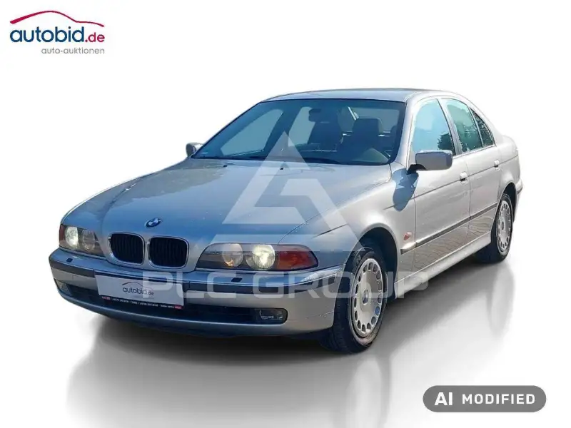 1999 BMW 520
