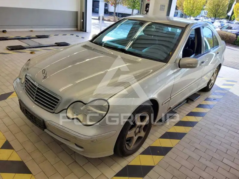 2001 Mercedes Benz C 200