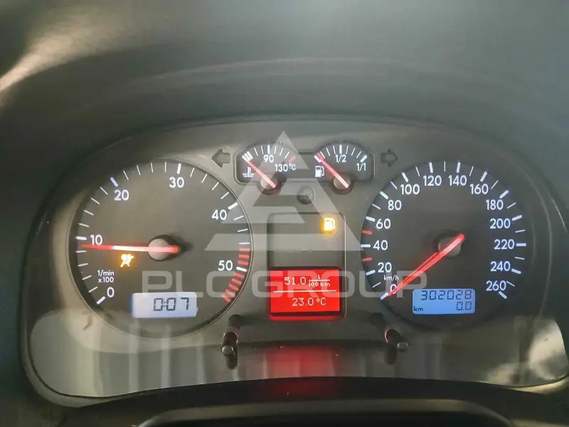 2001 Volkswagen GOLF