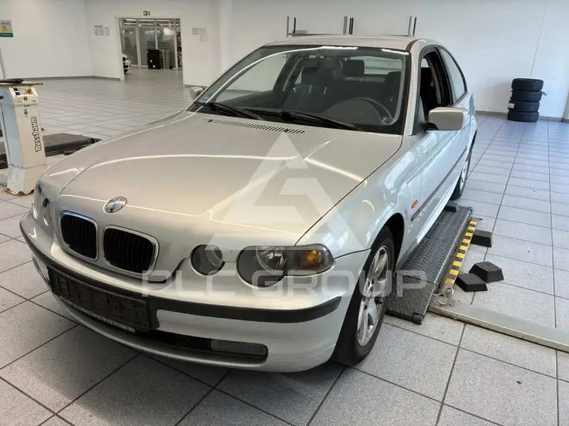 2003 BMW 316