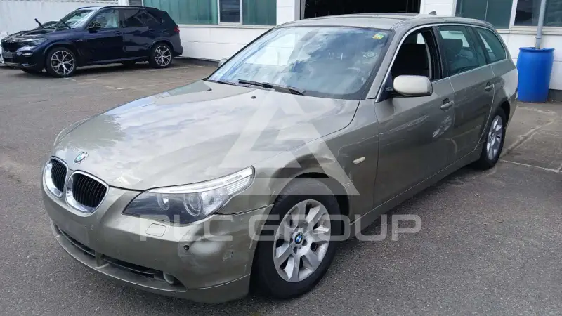 2004 BMW 530