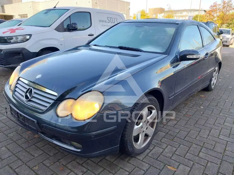 2004 Mercedes Benz C 230