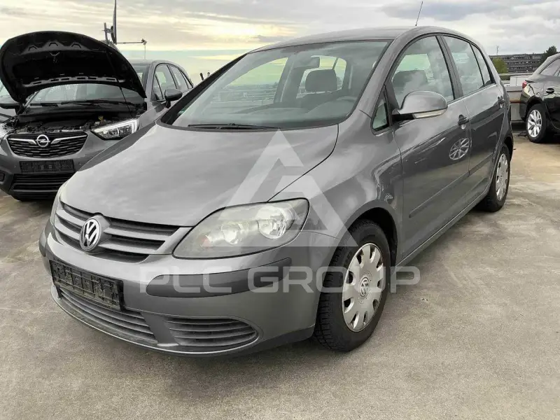 2005 Volkswagen GOLF