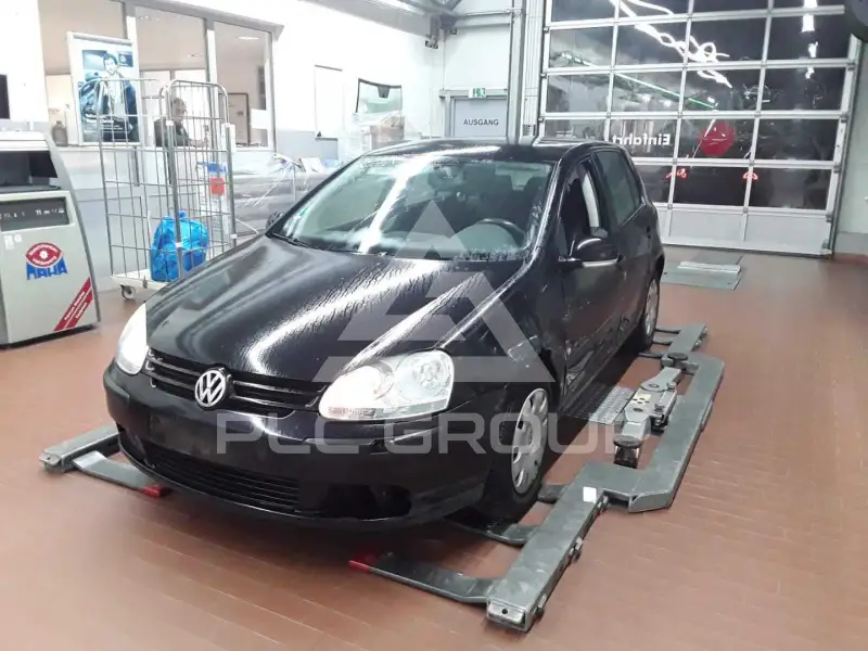 2005 Volkswagen GOLF
