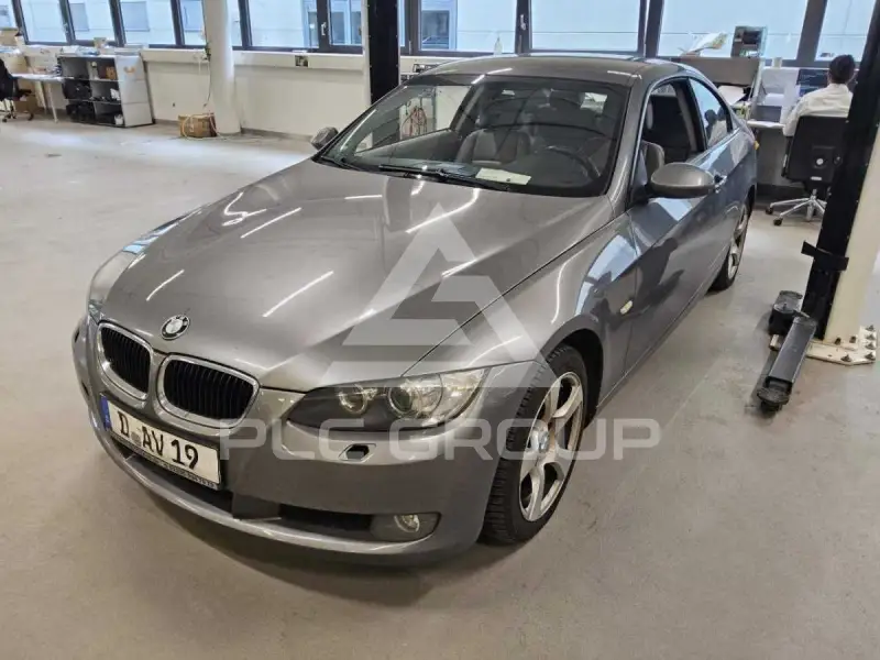 2008 BMW 320