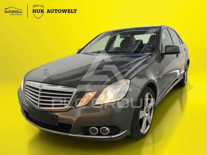 2009 Mercedes Benz 220