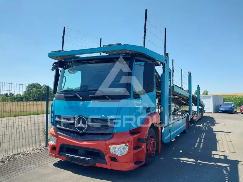 2009 Mercedes Benz Antos