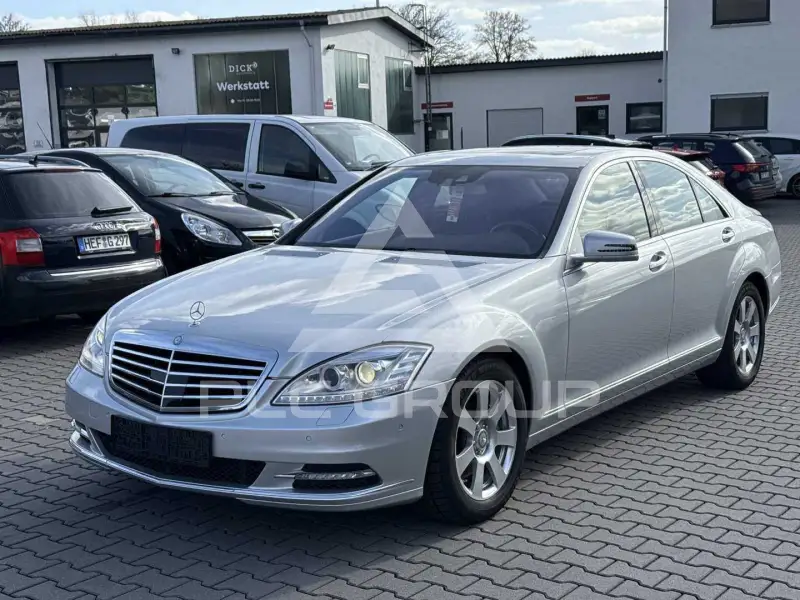 2010 Mercedes Benz S 400