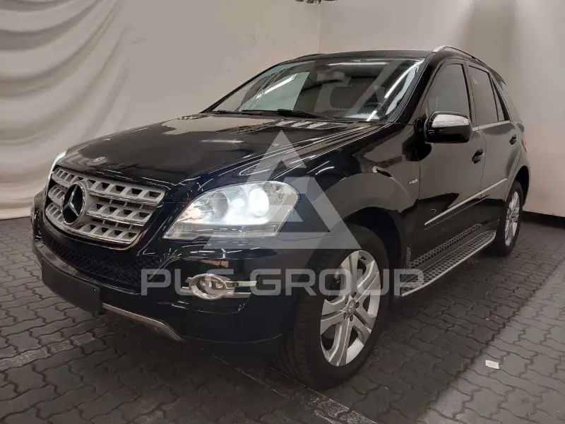 2010 Mercedes Benz ML 300