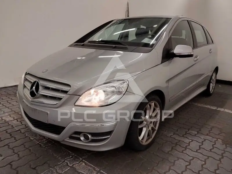 2010 Mercedes Benz B 180