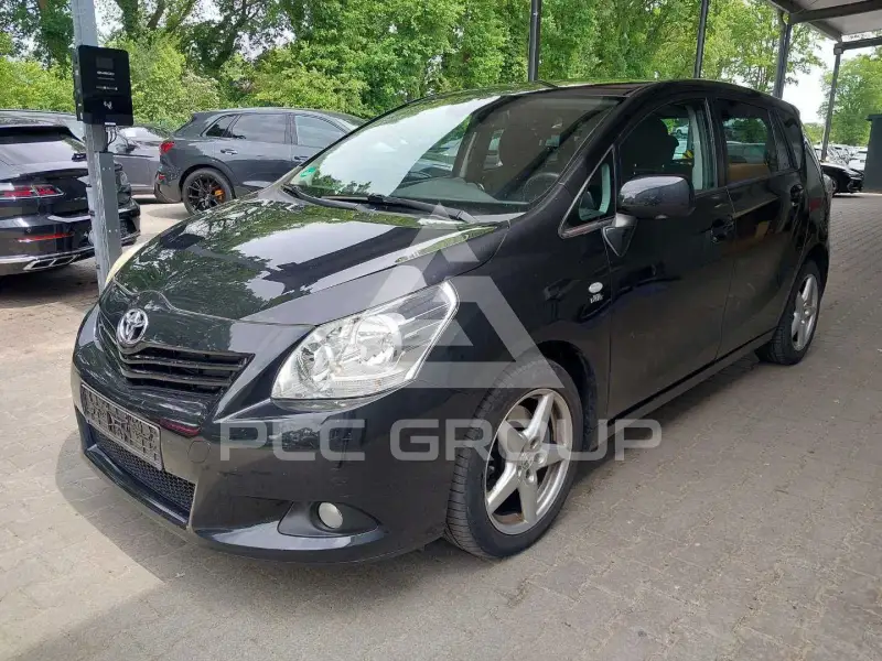 2010 Toyota VERSO
