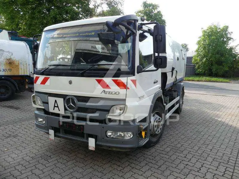 2011 Mercedes Benz Atego
