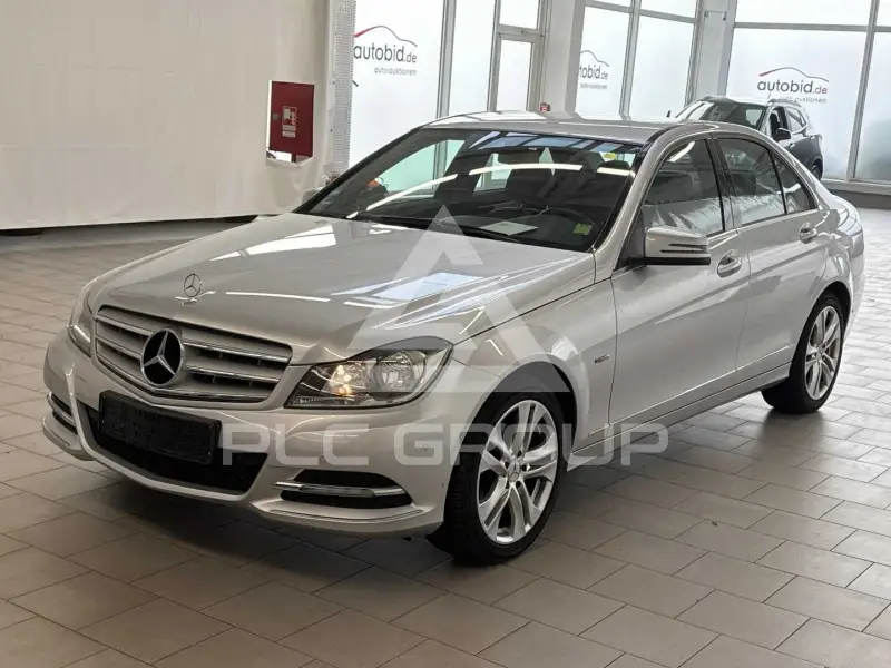 2011 Mercedes Benz C 220