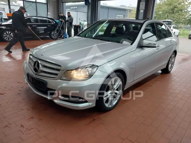 2011 Mercedes Benz C 180