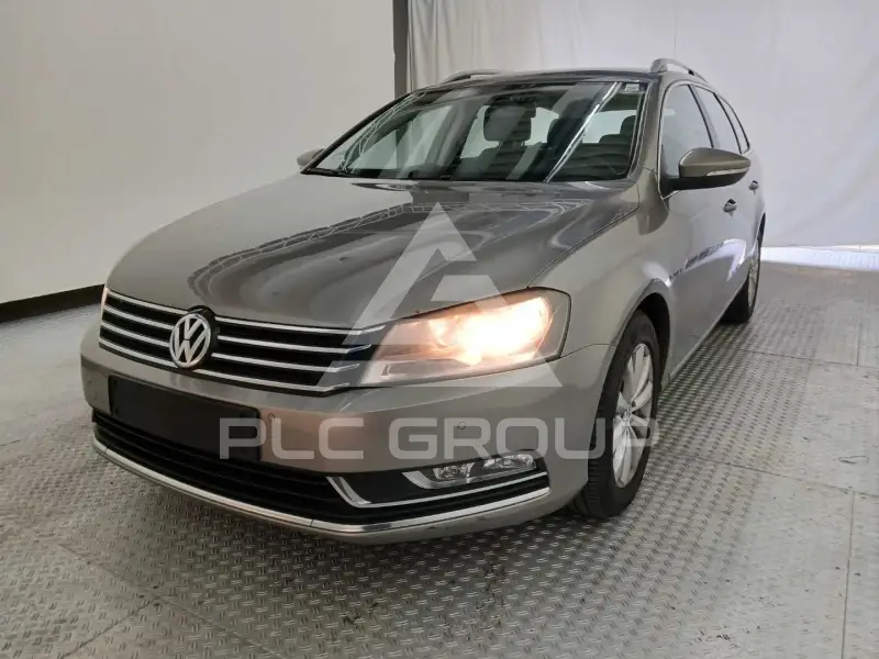 2012 Volkswagen PASSAT