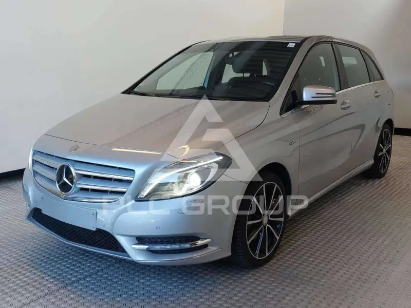 2012 Mercedes Benz B 200