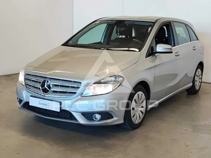 2012 Mercedes Benz B 180