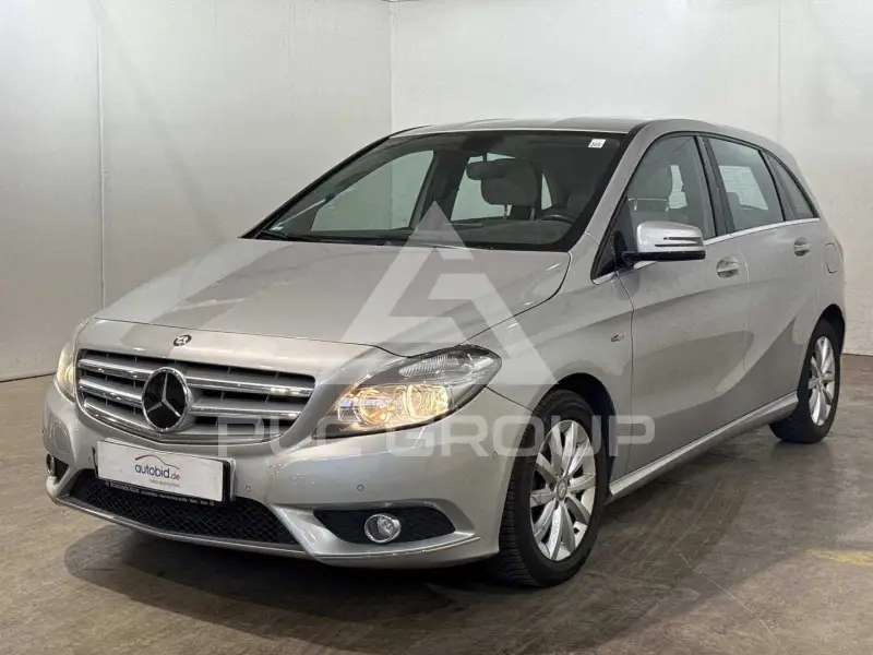 2012 Mercedes Benz 200