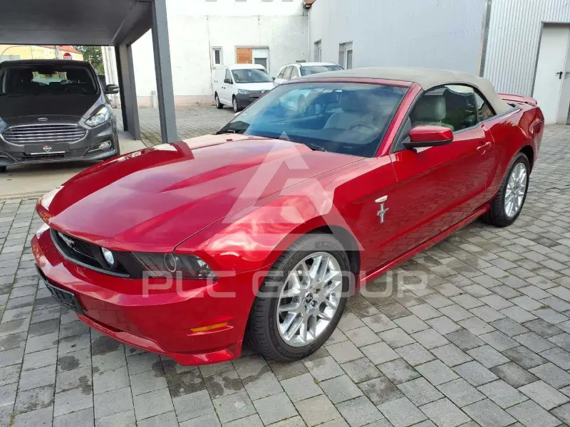 2012 Ford MUSTANG