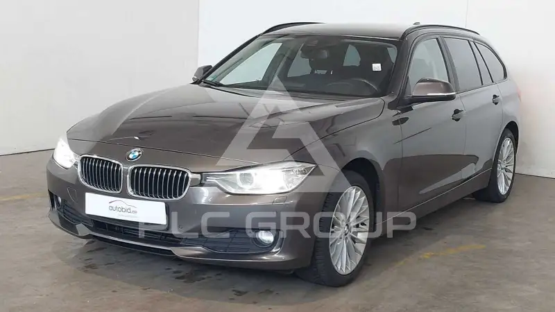 2013 BMW 320