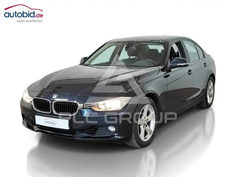 2013 BMW 320