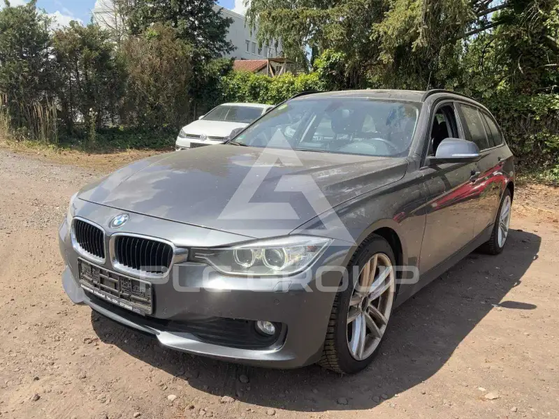 2013 BMW 320