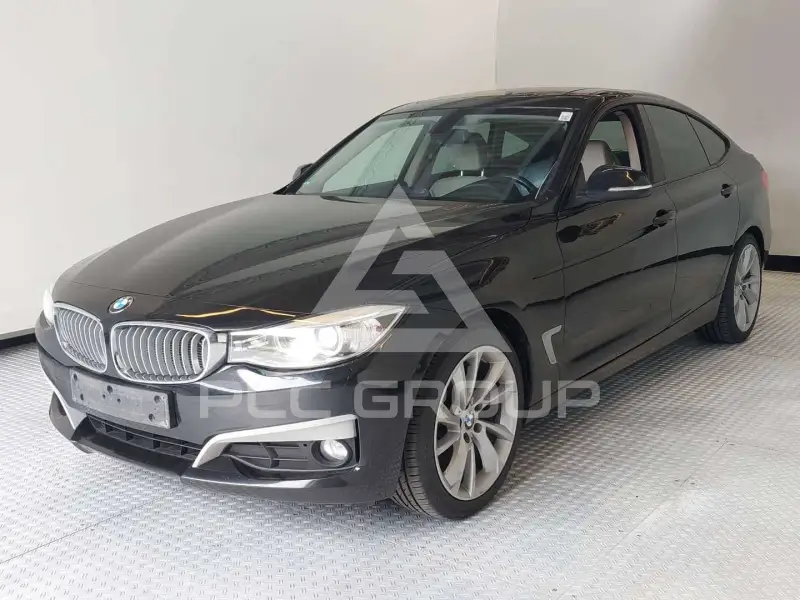 2013 BMW 320
