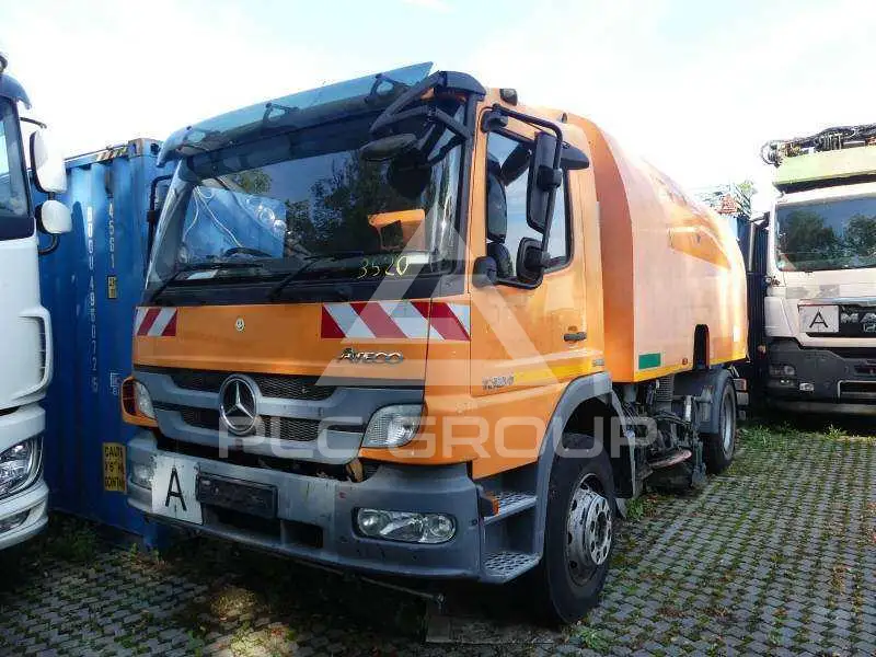2013 Mercedes Benz Atego