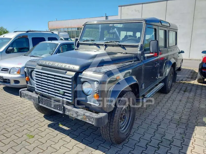 2013 Land Rover DEFENDER