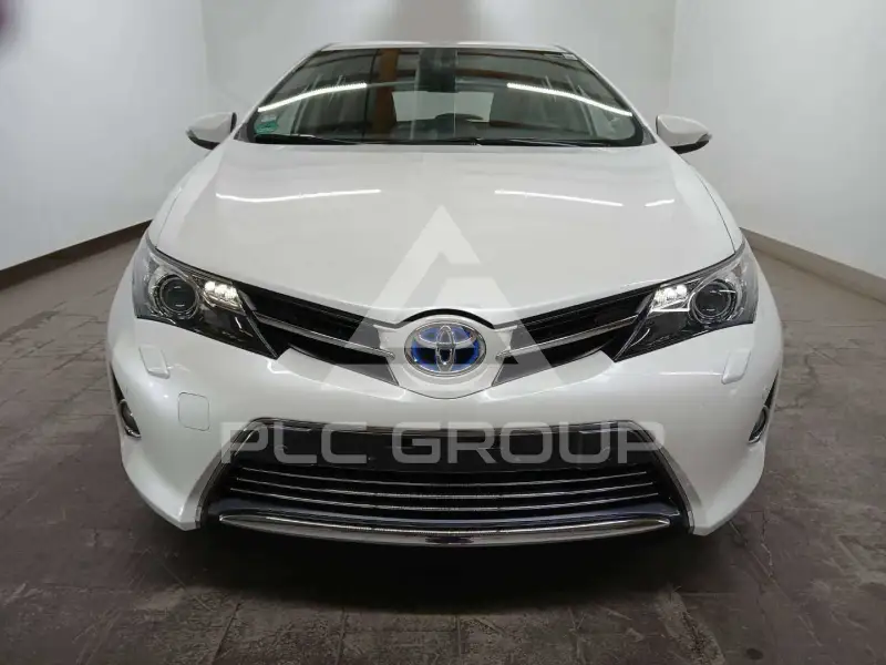 2013 Toyota AURIS