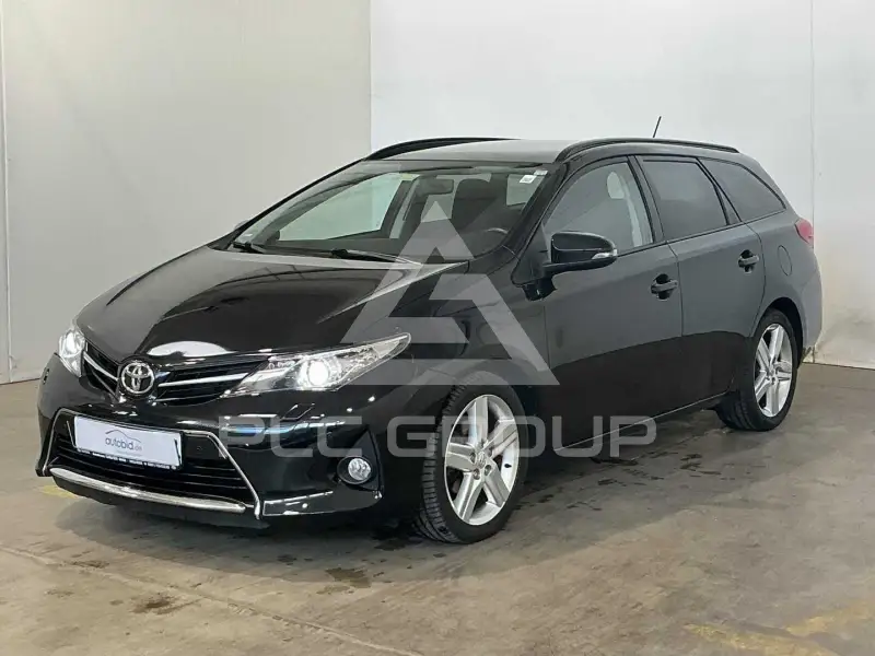 2013 Toyota AURIS