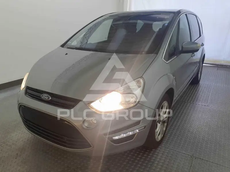2013 Ford S-Max