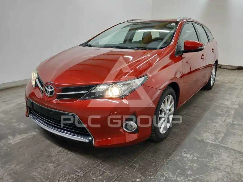2014 Toyota AURIS