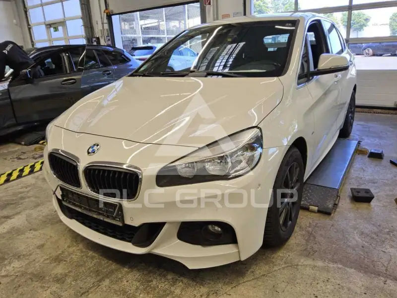 2015 BMW 218