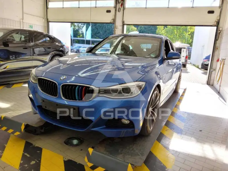 2015 BMW 320