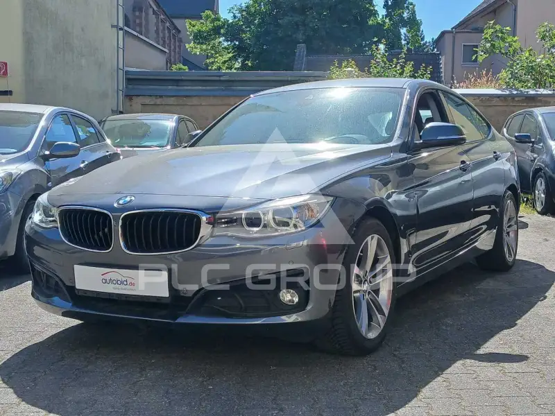 2015 BMW 320