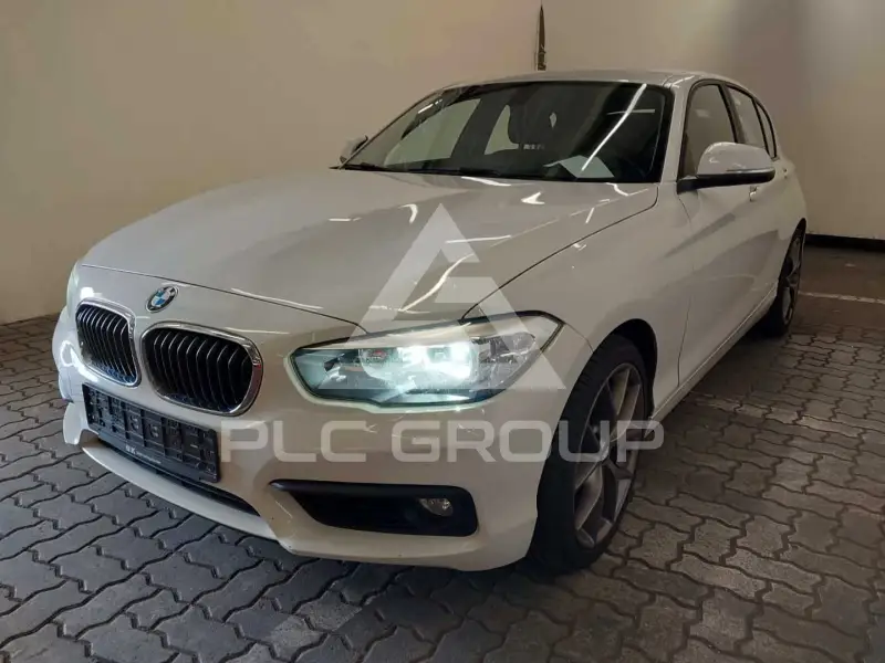 2015 BMW 118