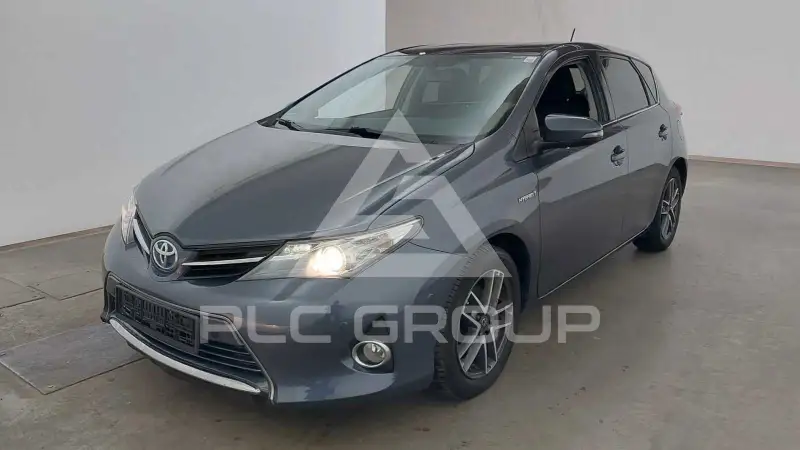 2015 Toyota AURIS