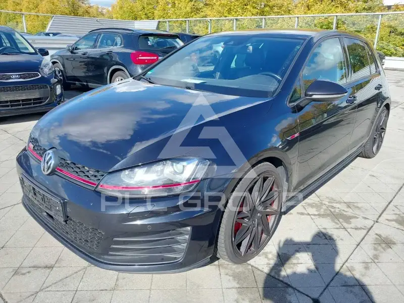 2016 Volkswagen GOLF