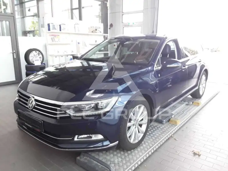 2016 Volkswagen PASSAT