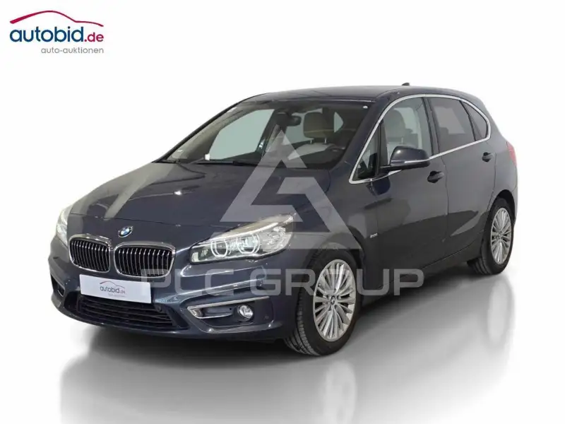 2016 BMW 220