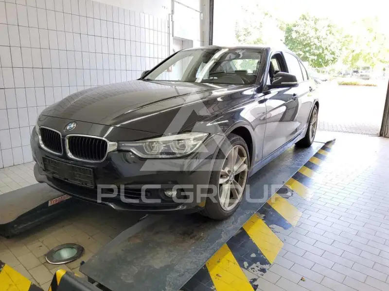 2016 BMW 320