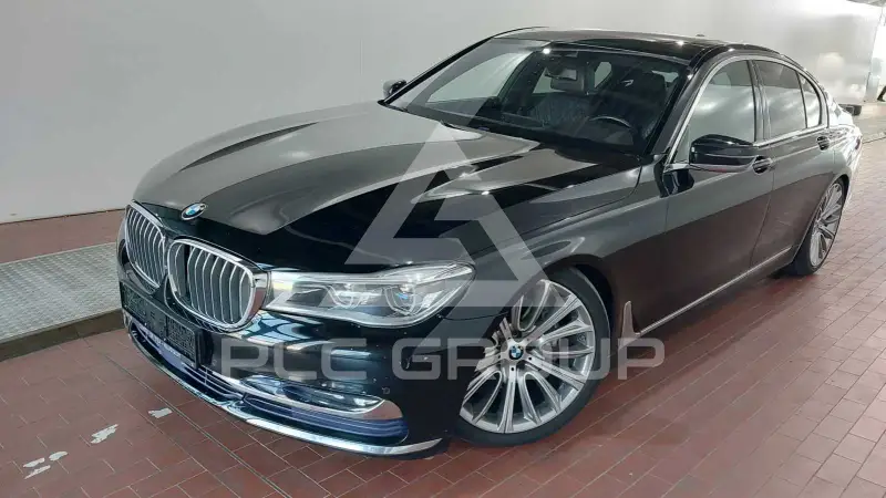 2016 BMW 730