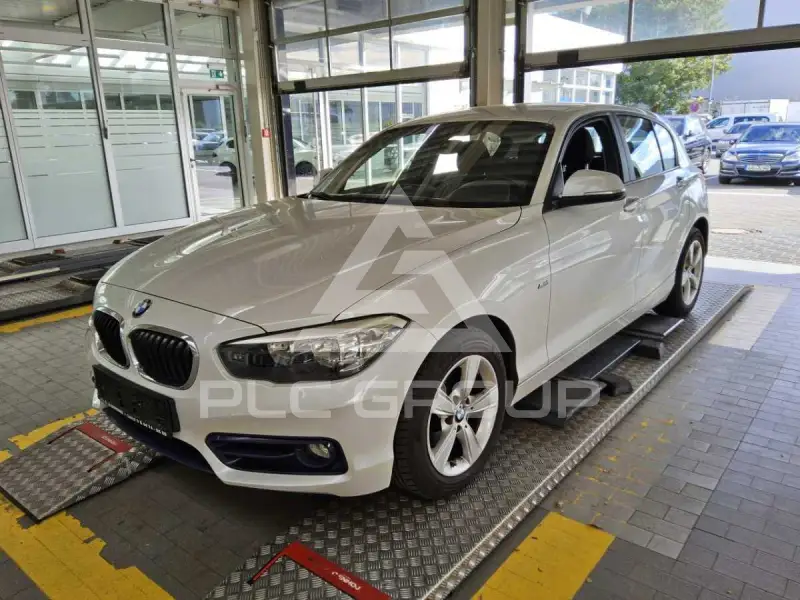 2016 BMW 118