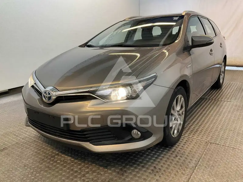 2016 Toyota AURIS