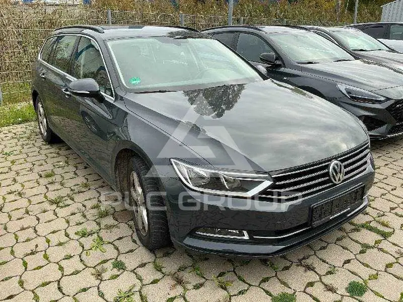 2017 Volkswagen PASSAT